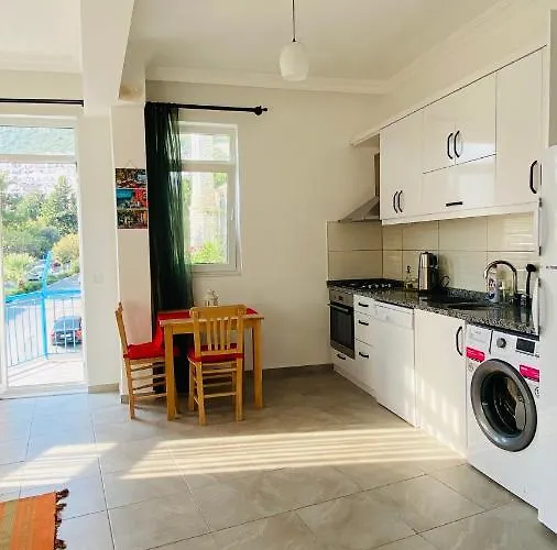 Apartment Centre -the Rush Apart-1